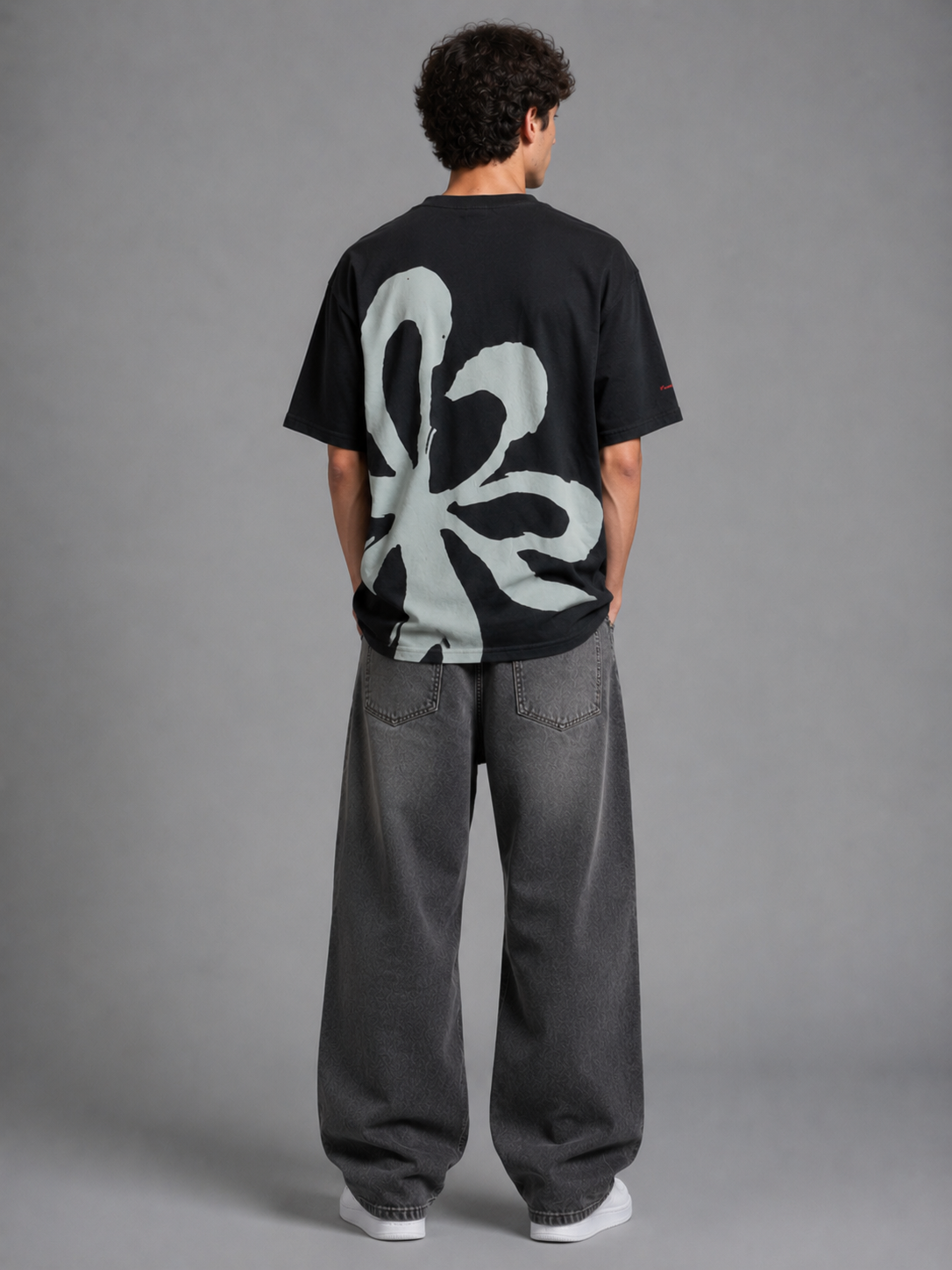 Armadillo floral  Oversized Tshirt